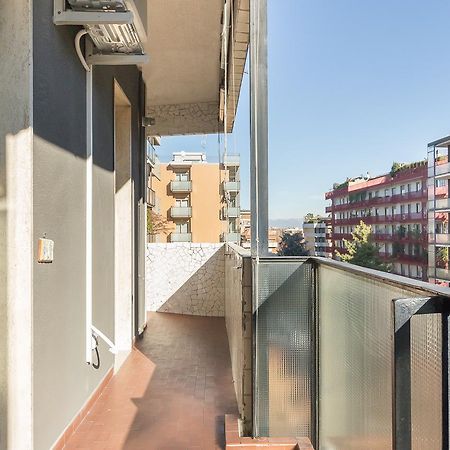 Alessia's Flat- Sondrio M3 Milão Exterior foto